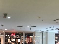 -H&M(鹏欣水游城店)
