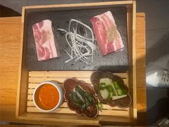 -黑牛の店·和牛烧肉(大悦城店)