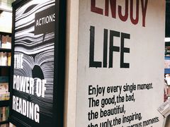 -西西弗书店&矢量咖啡(凯德晶萃广场店)