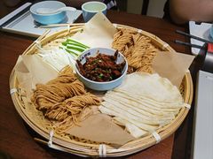 -魏铭鱼头捞饭(晋阳路店)