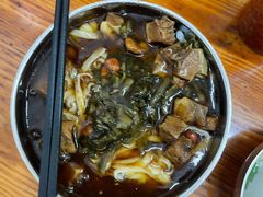 牛腩腌抱罗粉-小李腌粉(东海店)