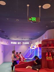 -奈尔宝家庭中心·亲子餐厅(北京东坝万达店)
