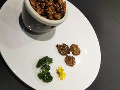 琥珀核桃-RIVIERA 松鹤楼(外滩店)
