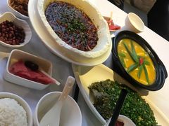 水煮牛肉-尘香•传统川菜(创汇首座店)