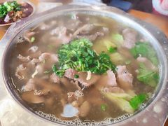 -谢老五跷脚牛肉·非遗传承店