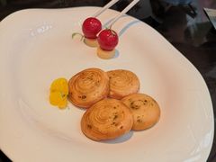 -江上荟·创意中国菜(绿地缤纷城店)