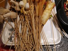 -两三事小郡肝串串香火锅(桂庙店)