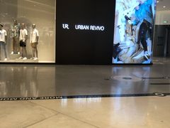 -URBAN REVIVO(西安Momopark店)