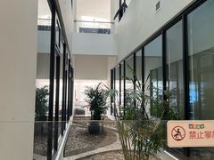 -上海市徐汇区口腔医院