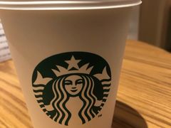 -星巴克臻选(上海中环广场2F店)