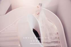 -艾米丽婚纱礼服