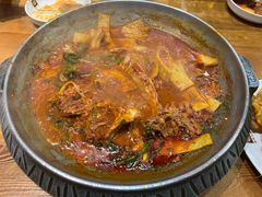 -喇喇排骨火锅·传统韩式脊骨汤(望京西园总店)