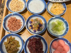 -周小明火锅(黑金冠社区店)