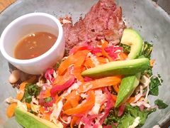 煎牛肉能量Bowl-Wagas沃歌斯(太古汇店)