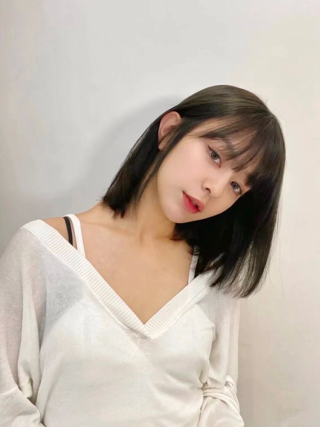 减龄ii少女感满满的锁骨发发型