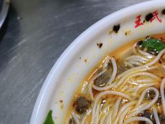 -文山荷鲜居(翠湖店)