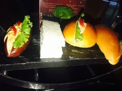 -上海锦江汤臣洲际大酒店柒酒廊