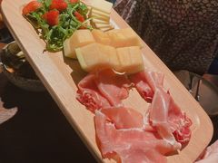 -Brut Eatery悦璞食堂(建国东路店)