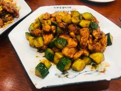 -东兴寒舍老北京炸酱面(三里河路店)