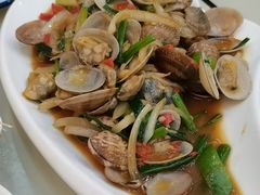 -覃记海鲜美食餐厅