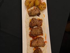 -Efes Turkish & Mediterranean Cuisine 艾菲斯餐厅(陆家嘴店)