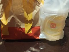 -麦当劳(国际社区店)
