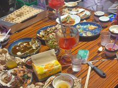 -蚝堡海鲜·威海菜·海肠捞饭·烧烤·亚洲吃蚝公司(幸福门店)
