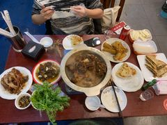 -聚首堂·特色小吃·肘子(什刹海德胜门店)