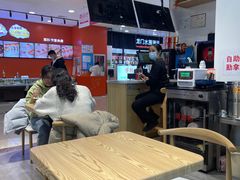 大堂-馋员外排骨米饭(红旗街万达店)