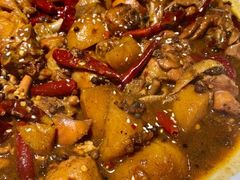 -猫姑娘大盘鸡(商城路店)