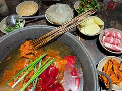 -四小区火锅·巷子里的重庆火锅(花照壁店)