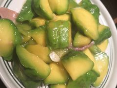 -云海肴·汽锅鸡·云南菜(天山百盛优客店)