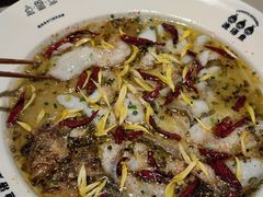 -渔语鱼酸菜鱼新川菜(来福士店)
