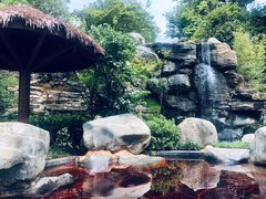 -七彩云南古滇温泉山庄