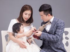 -经典婚纱摄影美学馆·私人定制