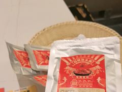 -阿瓦山寨·湘菜现炒·剁椒鱼头王(咸阳总店)
