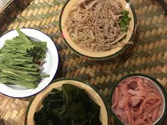 -王婆乔鲜鱼自助火锅(蜀汉路店)