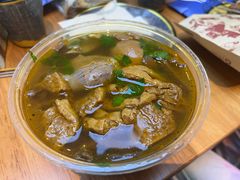 -叶新小吃店(来凤小区总店)
