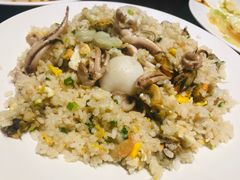 -臻鲜燕海鲜融合餐厅(金陵style店)
