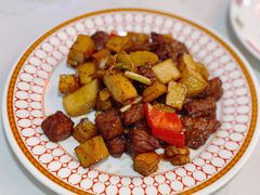 杏鲍菇爆雪花牛肉粒-东鑫记港式茶餐厅(南京东路店)