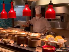 自助取餐区-咖啡苑自助餐厅·中国大饭店
