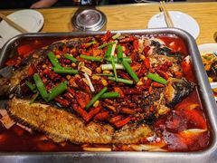 -鸣记脆皮烤鱼(铁西店)
