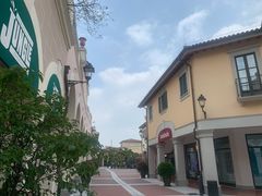 -佛罗伦萨小镇广佛名品奥特莱斯(疏港路店)