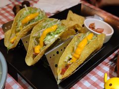 -鲨鱼美式餐厅酒吧Sharky