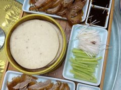 -六和聚传统烤鸭.天津菜(和平店)