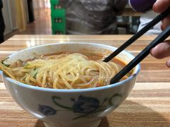-老字号杨坡红油米线腊汁肉夹馍(东四道巷店)