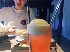 -穹六人间 people 6(岳阳路店)