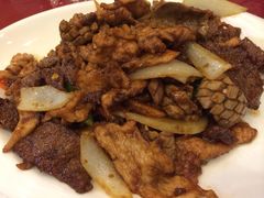 峰润大眼酒楼-大眼锅贴水饺(河东店)