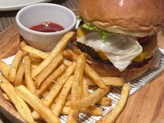 -Common Table · Brunch & Coffee