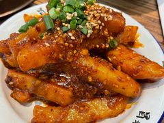 -成都你六姐·牛肉冒菜(上海环宇荟店)